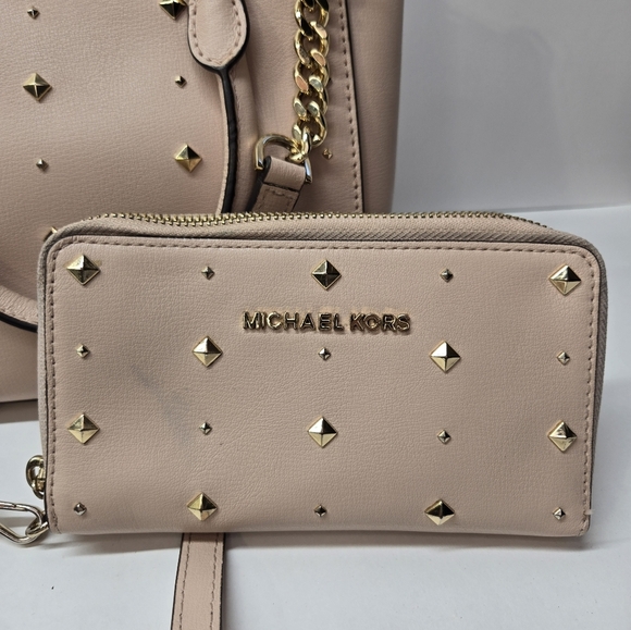 Michael Kors Ellis Leather Studded Satchel Purse With Crossbody Strap/wallet - Picture 3 of 16